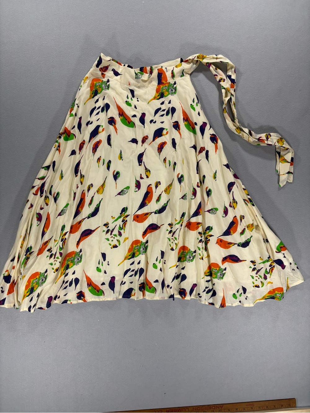 Anthropologie porridge Cream Floral Midi Skirt with Multicolor Print birds S - Picture 11 of 11